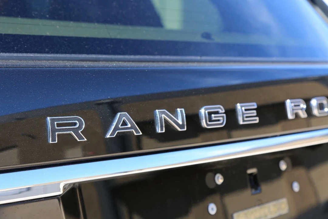 2019 Land Rover Range Rover L405 - Image 18 of 21