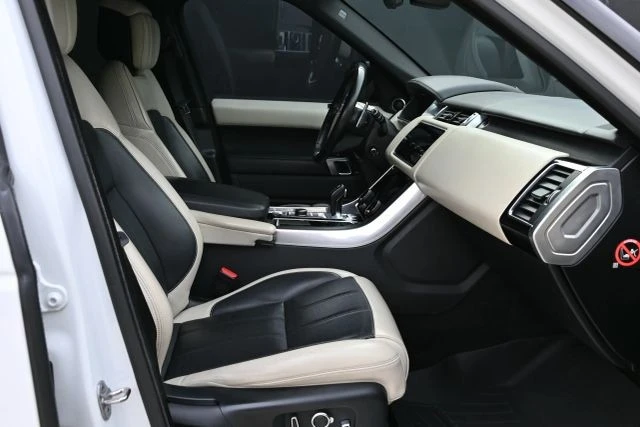 2019 Land Rover Range Rover Sport L494 - Image 19 of 24