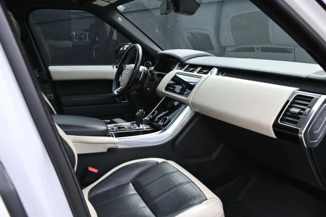2019 Land Rover Range Rover Sport L494 - Image 18 of 24