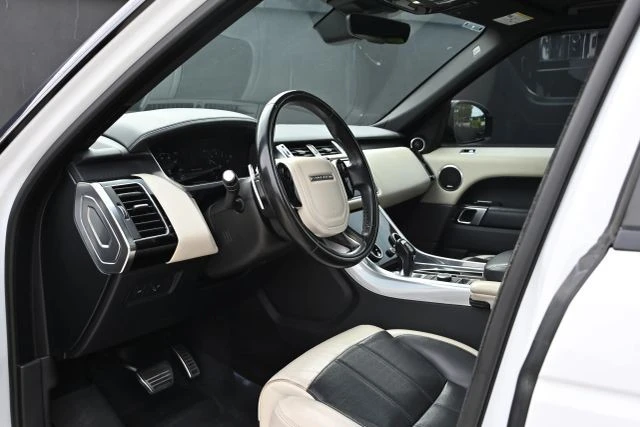 2019 Land Rover Range Rover Sport L494 - Image 17 of 24