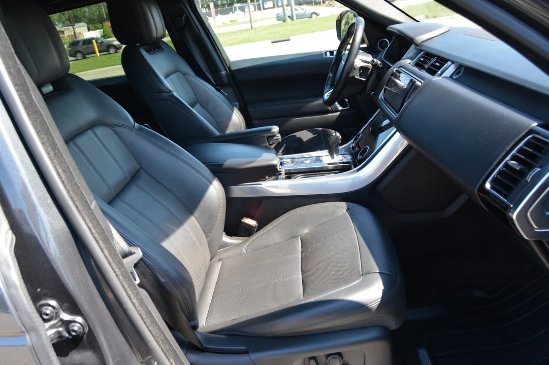 2019 Land Rover Range Rover Sport L494 - Image 19 of 26