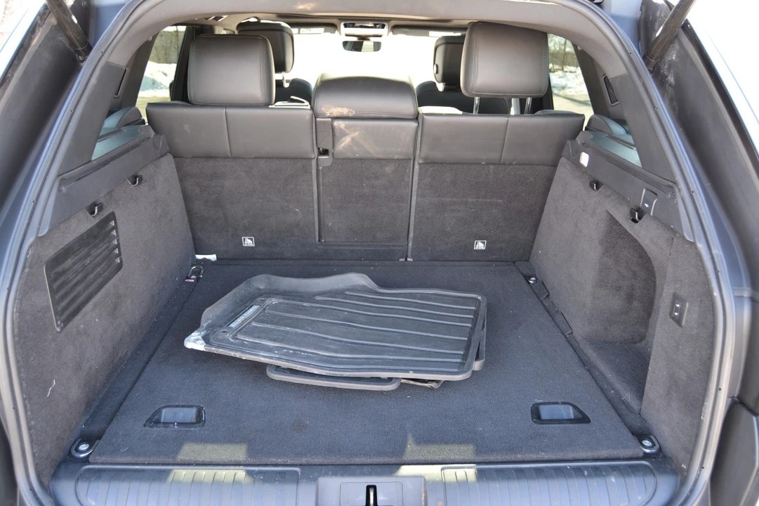 2019 Land Rover - Image 17 of 28