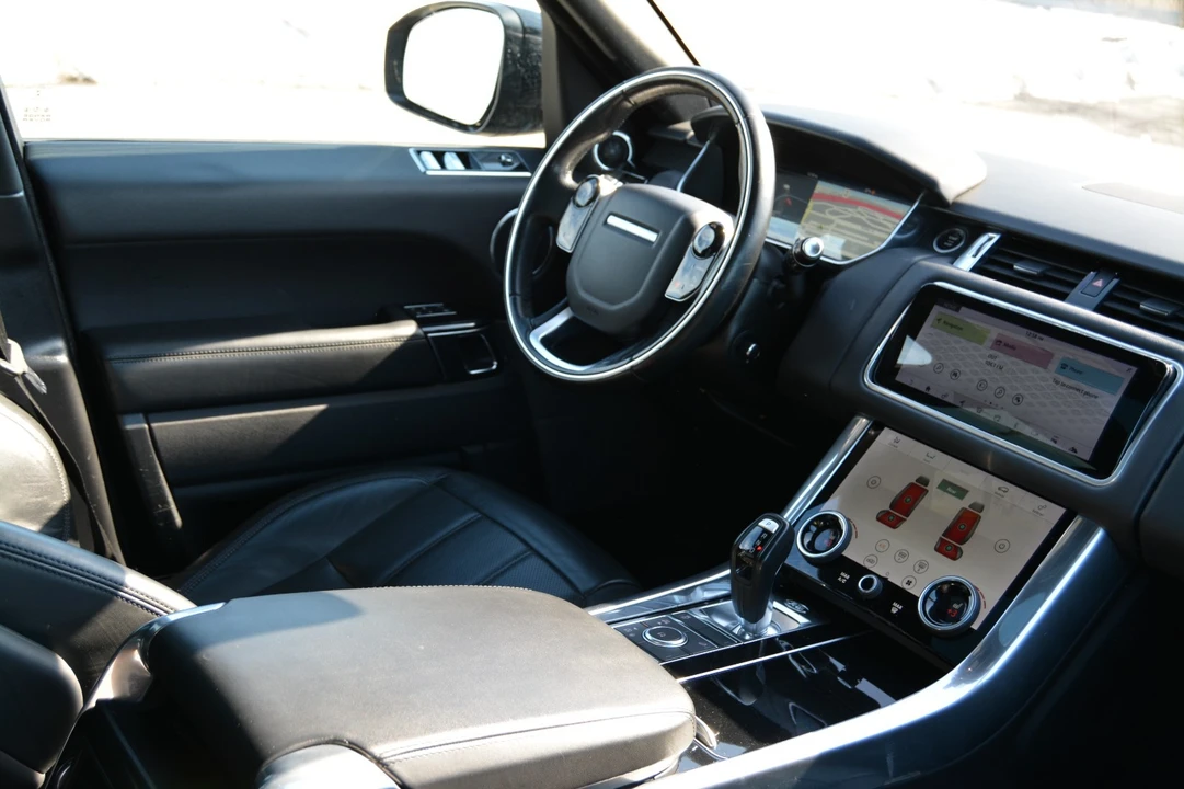 2019 Land Rover - Image 27 of 28