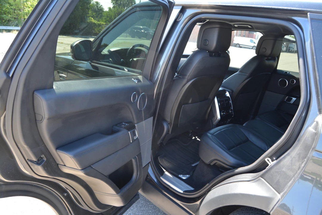 2019 Land Rover Range Rover Sport L494 - Image 15 of 26
