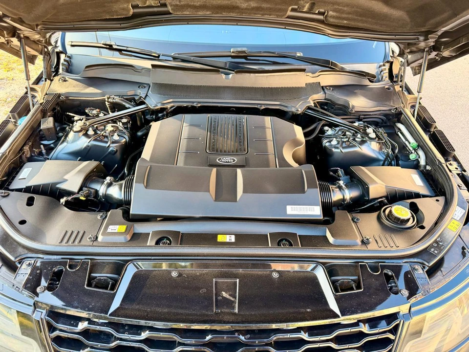 2019 Land Rover Range Rover Sport L494 - Image 20 of 31