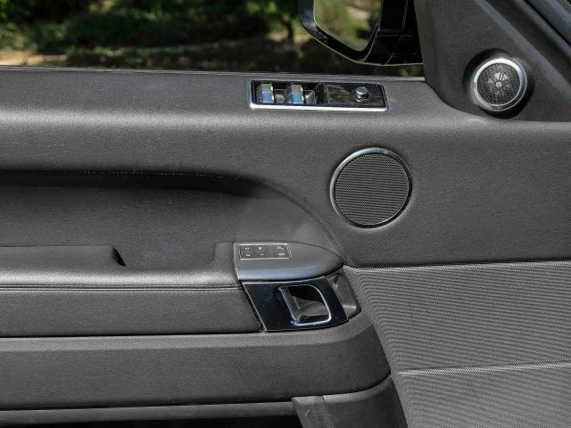 2019 Land Rover Range Rover Sport L494 - Image 23 of 31