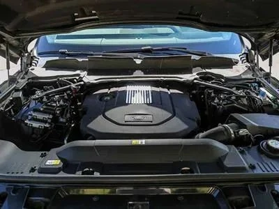 2019 Land Rover - Image 24 of 24