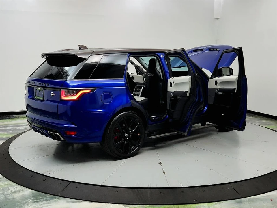 2019 Land Rover Range Rover Sport SVR L494 - Image 11 of 31