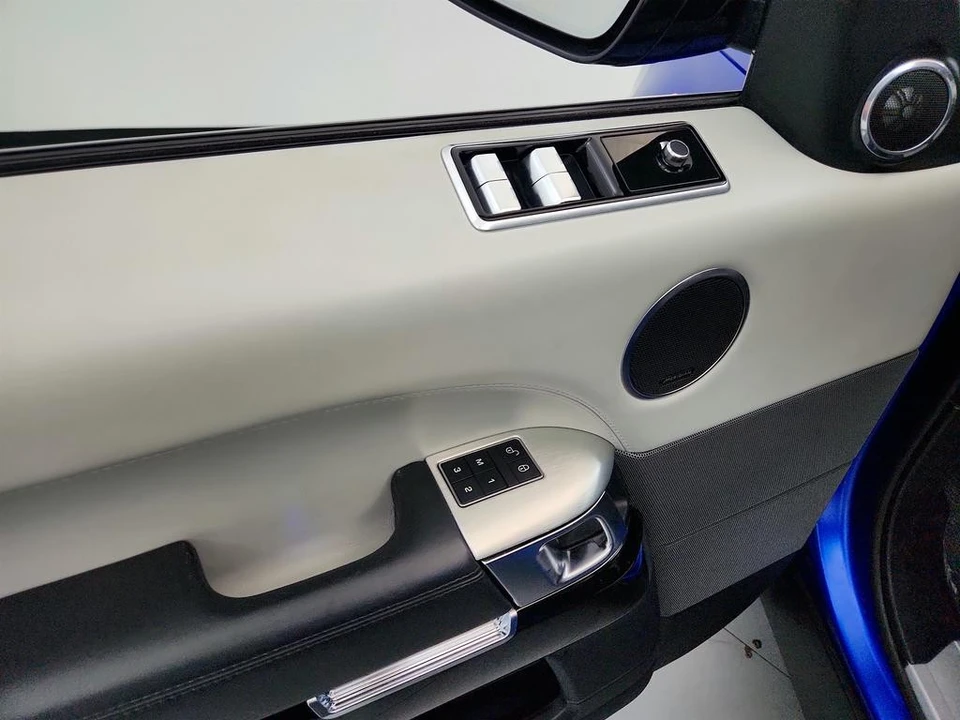 2019 Land Rover - Image 23 of 31