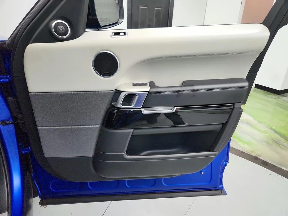 2019 Land Rover - Image 28 of 31