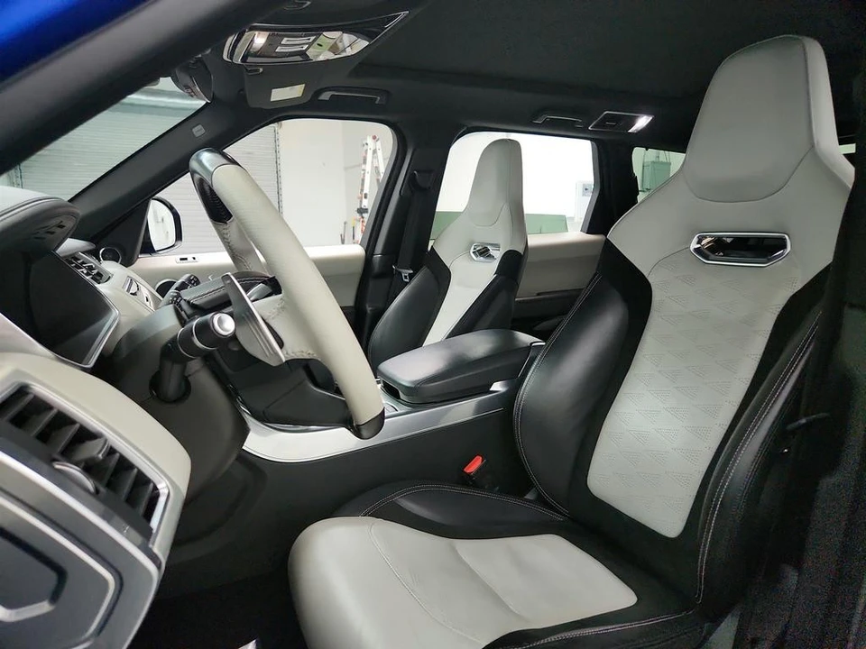2019 Land Rover Range Rover Sport SVR L494 - Image 14 of 31
