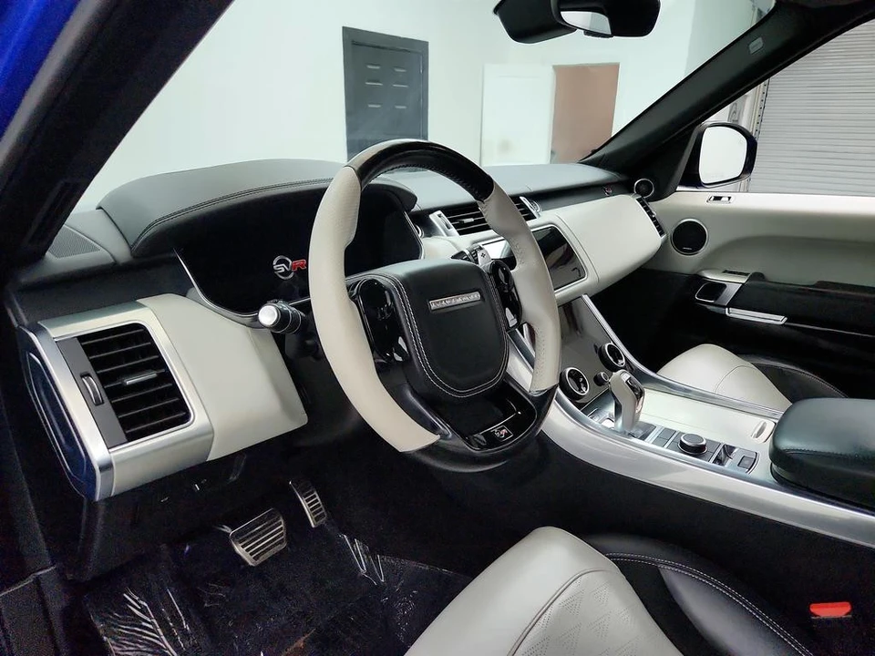 2019 Land Rover - Image 13 of 31