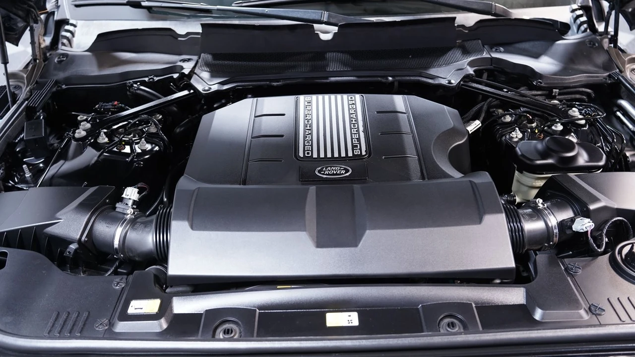 2019 Land Rover Range Rover L405 - Image 3 of 21