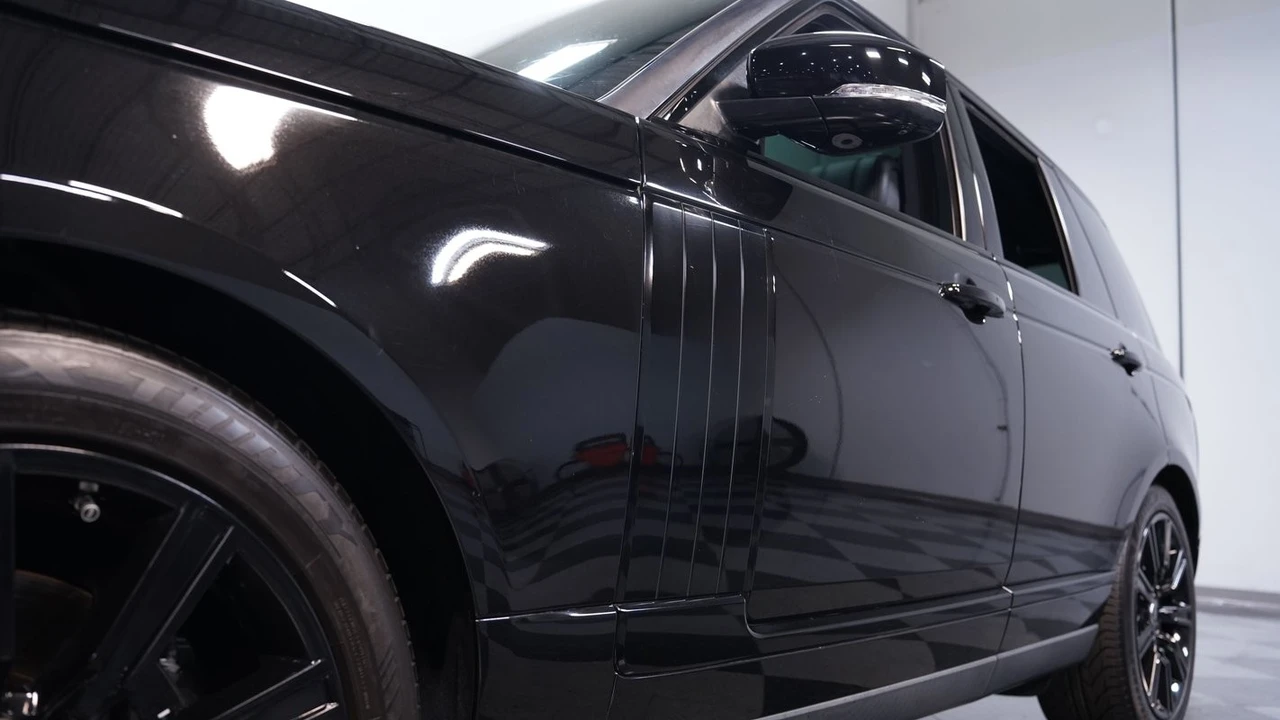 2019 Land Rover Range Rover L405 - Image 18 of 21