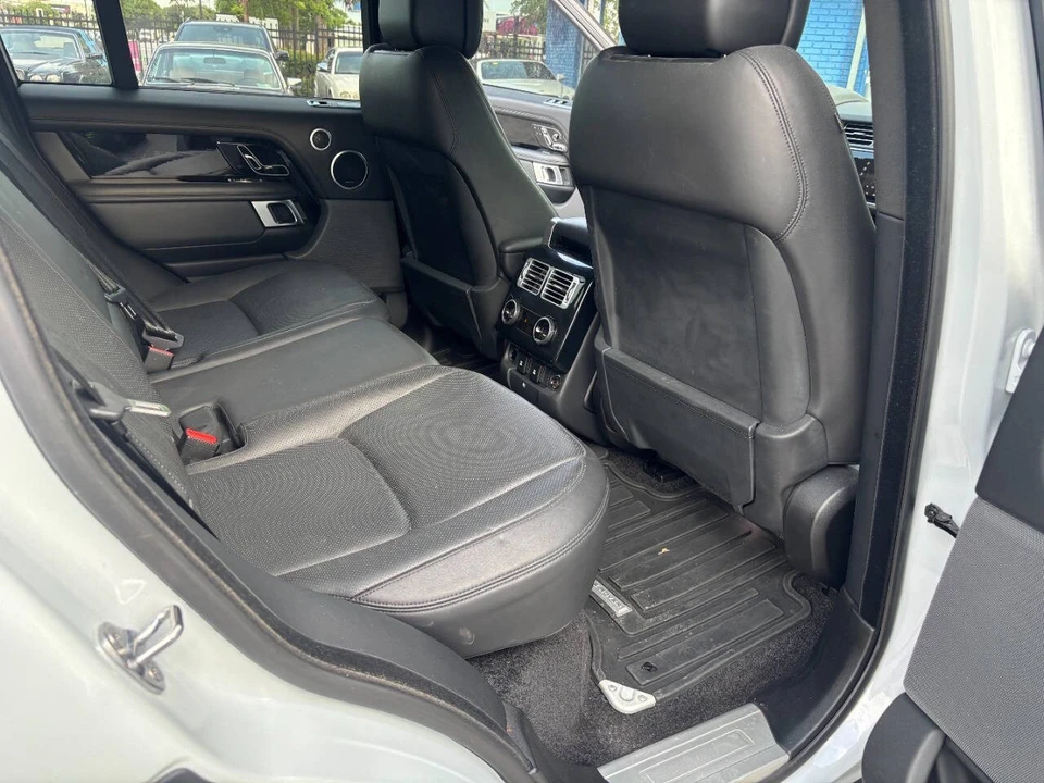 2019 Land Rover Range Rover L405 - Image 12 of 17