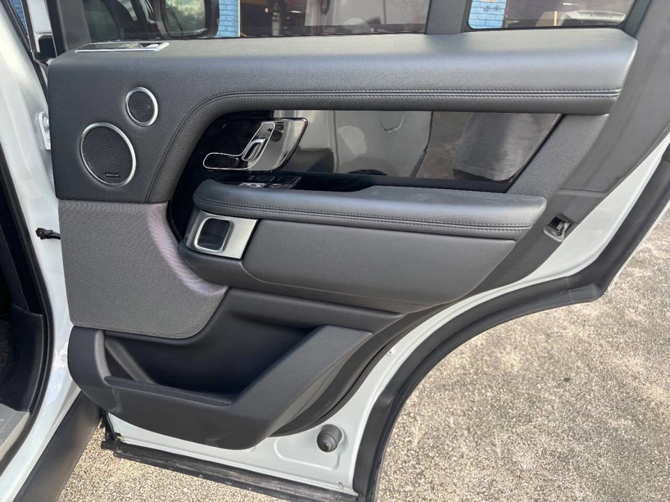 2019 Land Rover Range Rover L405 - Image 11 of 17