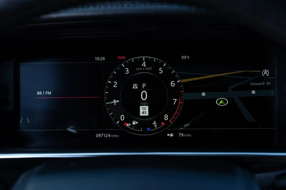 2019 Land Rover Range Rover L405 - Image 7 of 20
