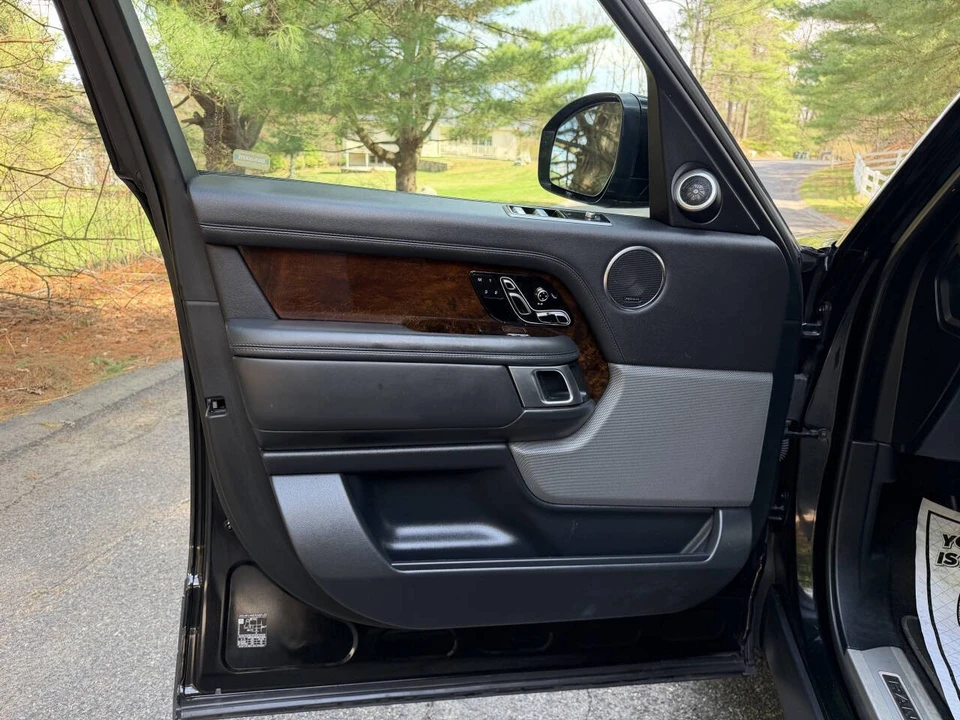 2019 Land Rover Range Rover L405 - Image 19 of 31