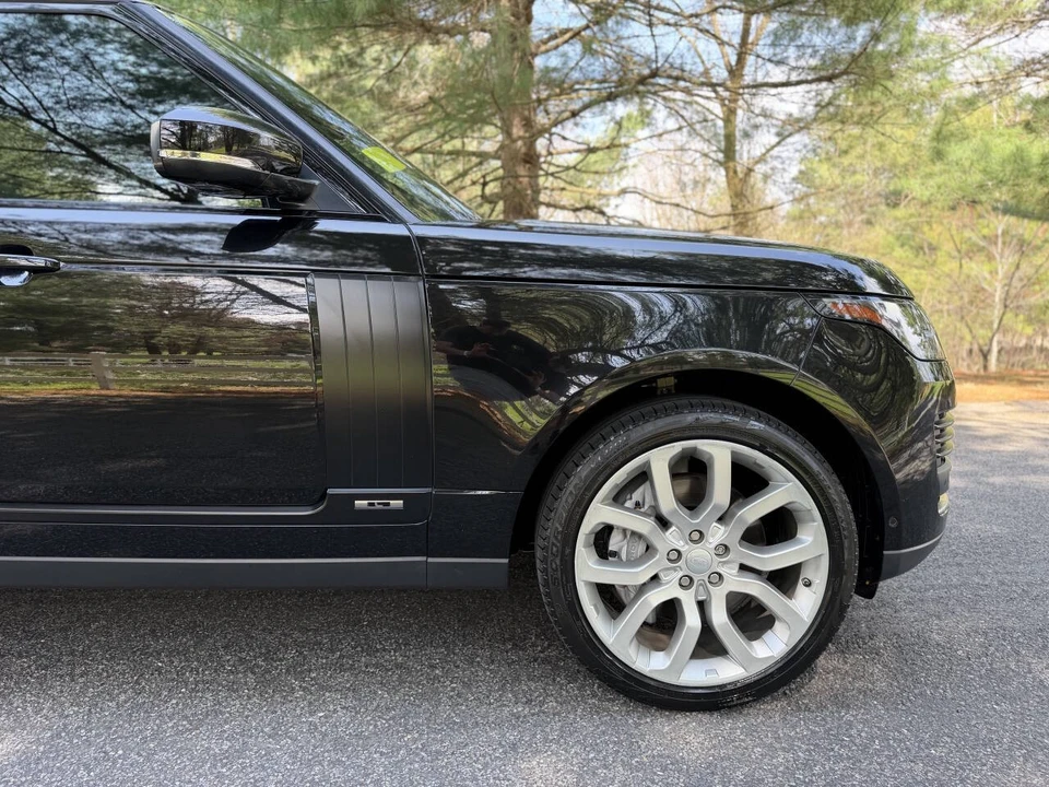 2019 Land Rover Range Rover L405 - Image 11 of 31