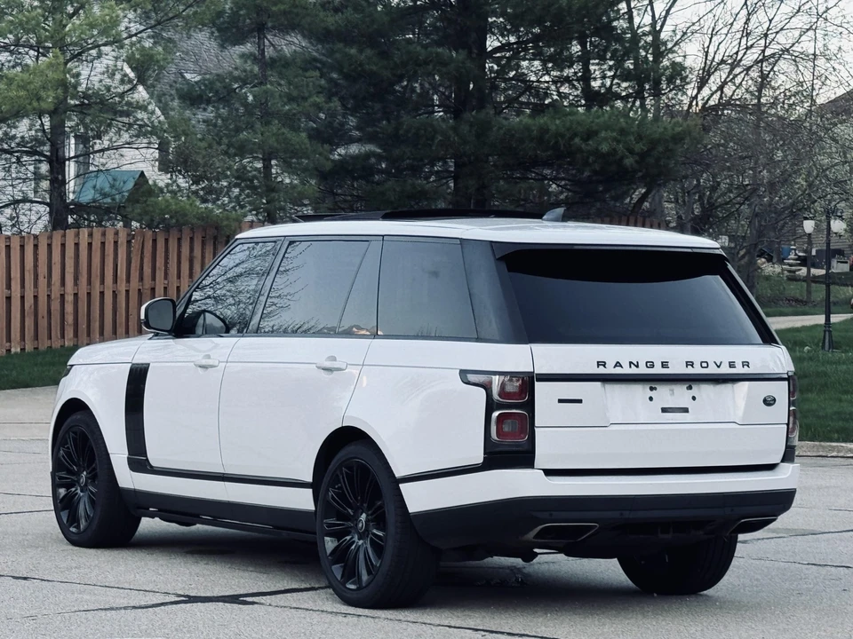 2019 Land Rover Range Rover L405 - Image 24 of 31