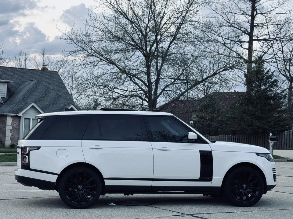 2019 Land Rover Range Rover L405 - Image 14 of 31