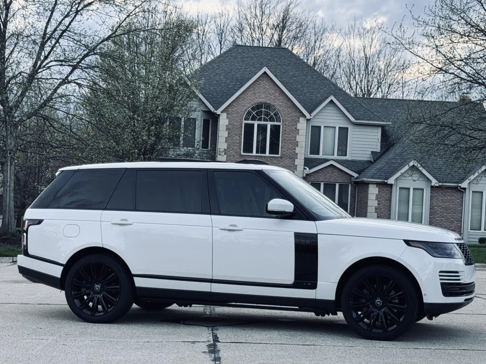 2019 Land Rover Range Rover L405 - Image 12 of 31