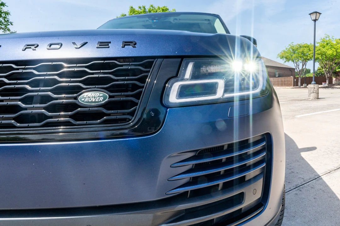 2019 Land Rover Range Rover L405 - Image 11 of 31