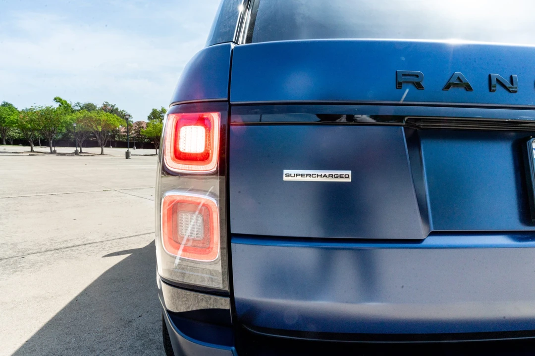 2019 Land Rover Range Rover L405 - Image 16 of 31