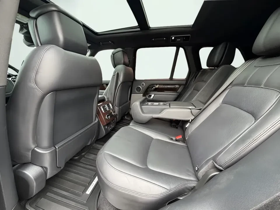 2019 Land Rover Range Rover L405 - Image 18 of 20