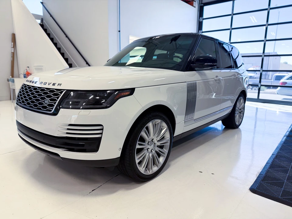 2019 Land Rover Range Rover L405 - Image 14 of 21