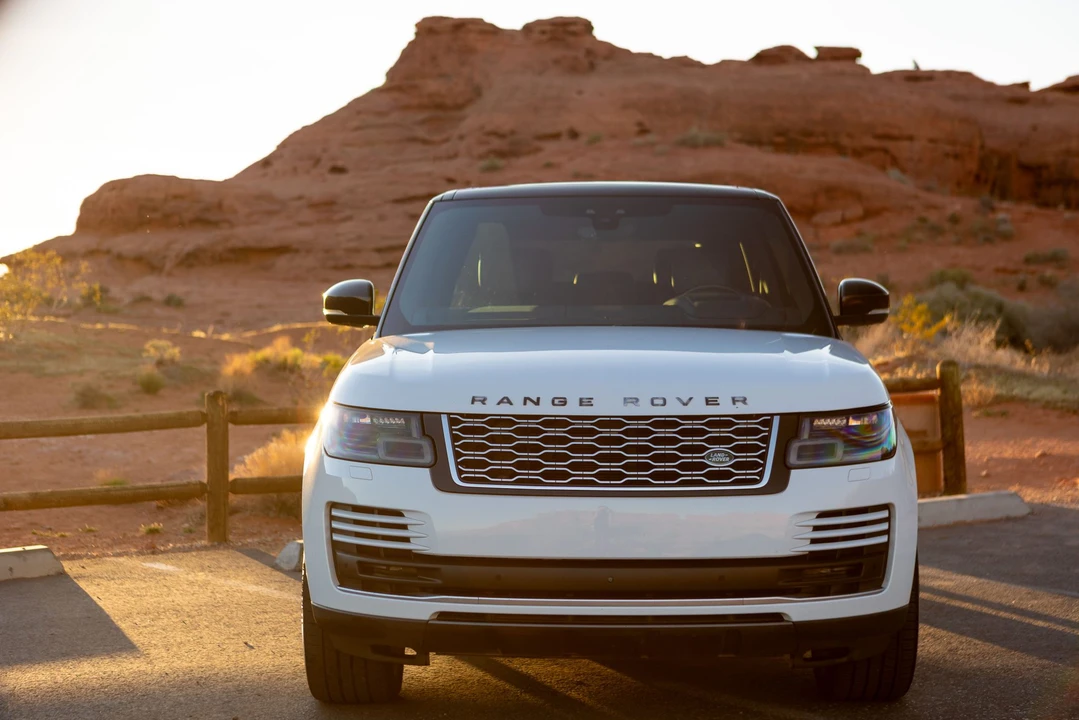 2019 Land Rover Range Rover L405 - Image 13 of 21