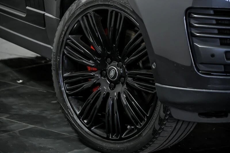 2019 Land Rover Range Rover L405 - Image 3 of 31