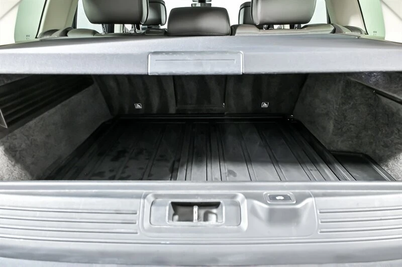 2019 Land Rover Range Rover L405 - Image 13 of 31