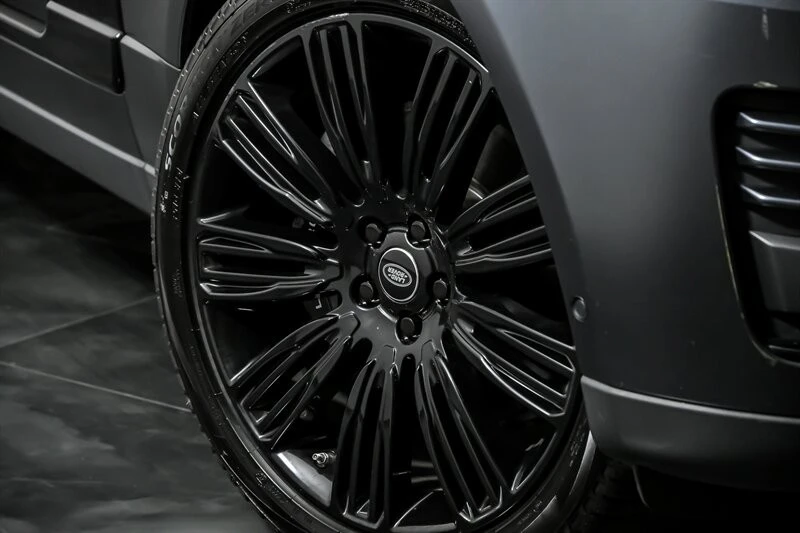 2019 Land Rover Range Rover L405 - Image 3 of 21