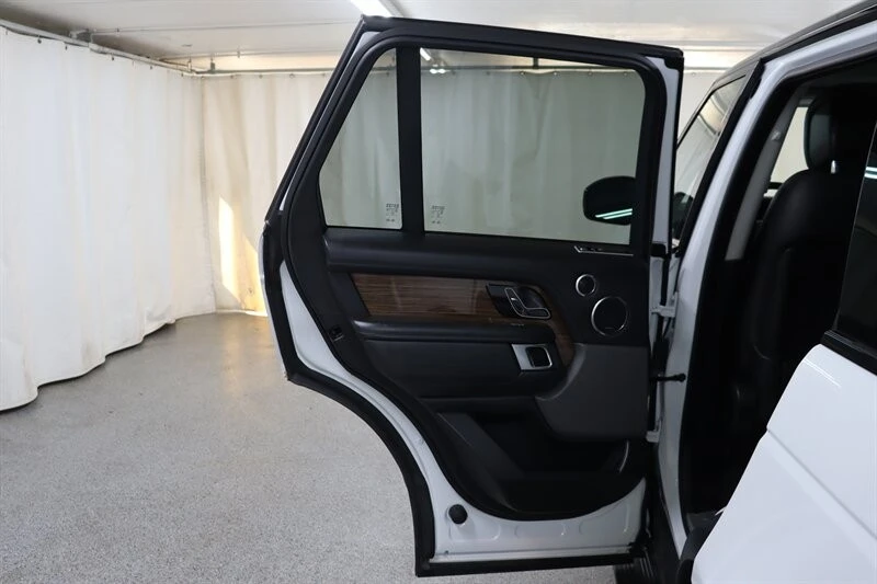 2019 Land Rover Range Rover L405 - Image 25 of 30