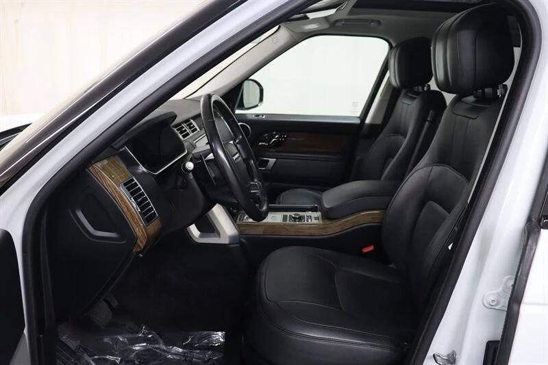 2019 Land Rover Range Rover L405 - Image 18 of 30