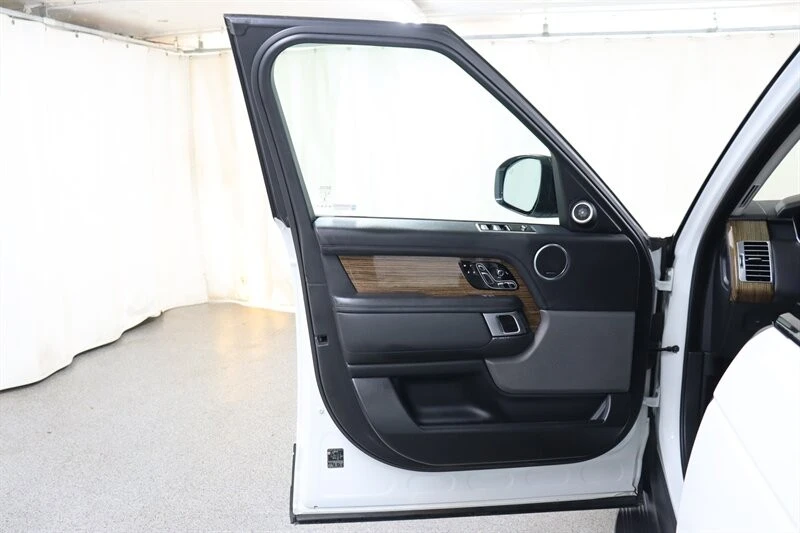 2019 Land Rover Range Rover L405 - Image 19 of 30