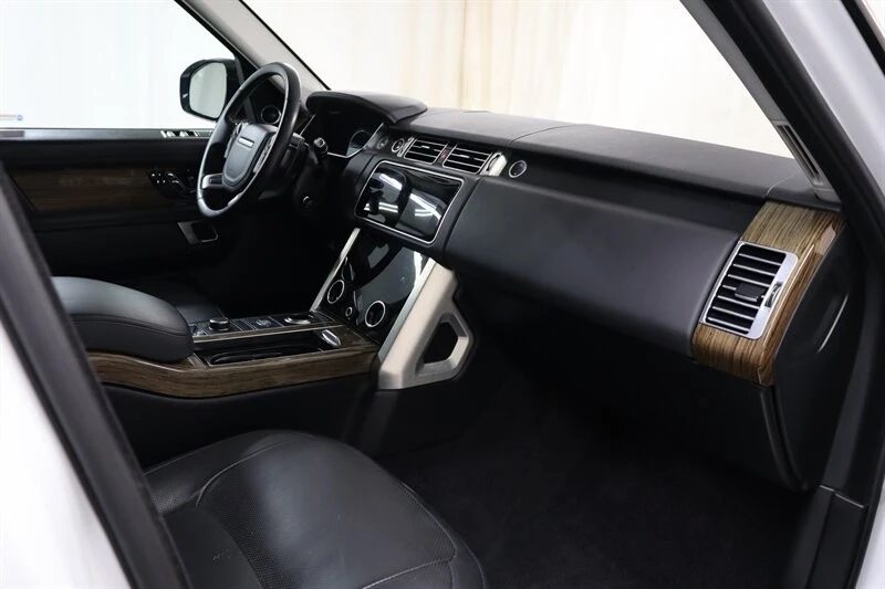 2019 Land Rover Range Rover L405 - Image 20 of 30