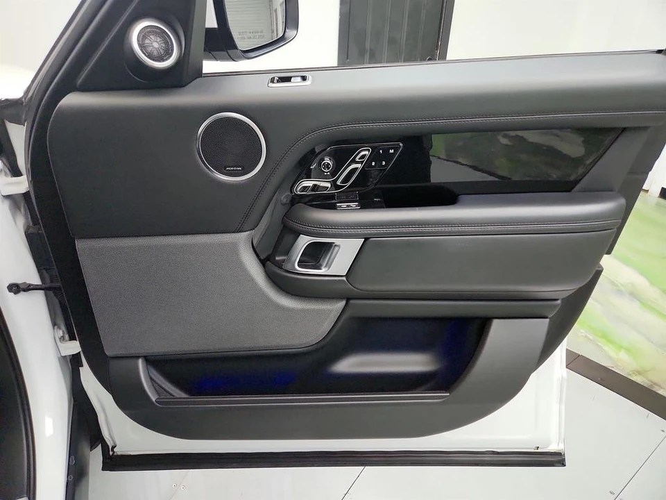 2019 Land Rover Range Rover L405 - Image 29 of 31