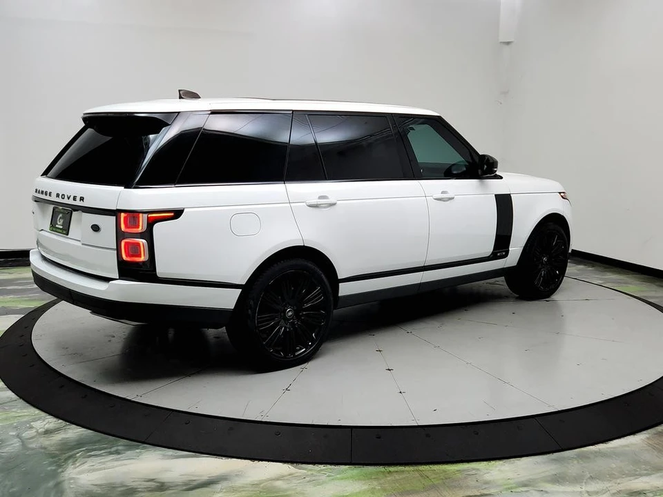 2019 Land Rover Range Rover L405 - Image 5 of 31