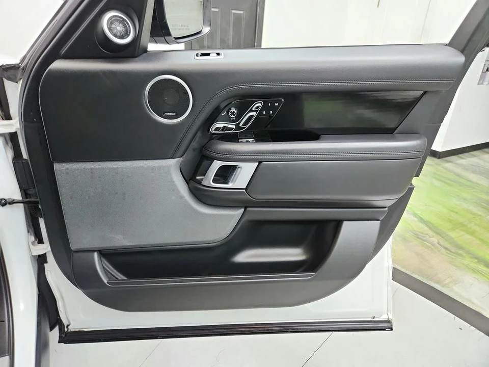 2019 Land Rover Range Rover L405 - Image 30 of 31