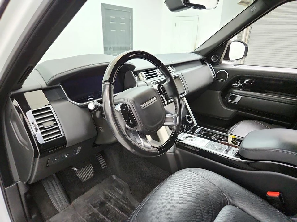 2019 Land Rover Range Rover L405 - Image 13 of 31
