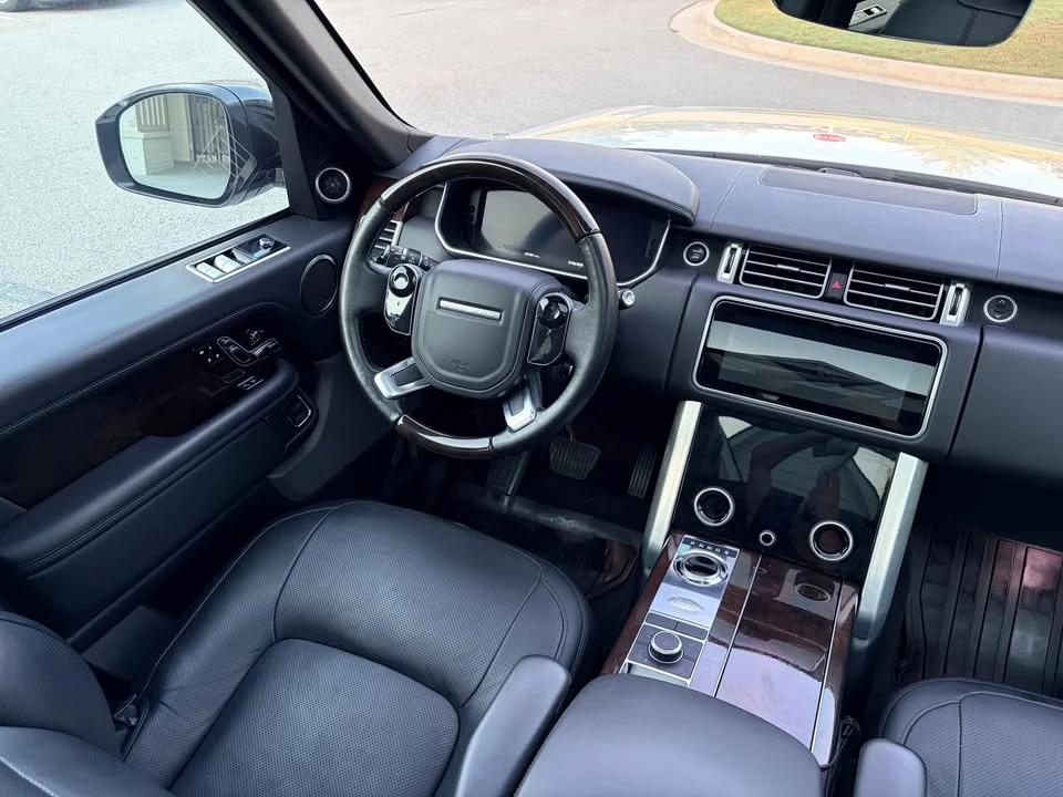 2019 Land Rover Range Rover L405 - Image 14 of 20