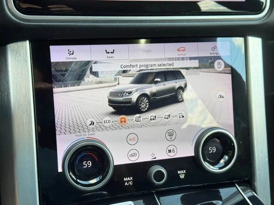 2019 Land Rover Range Rover L405 - Image 16 of 17