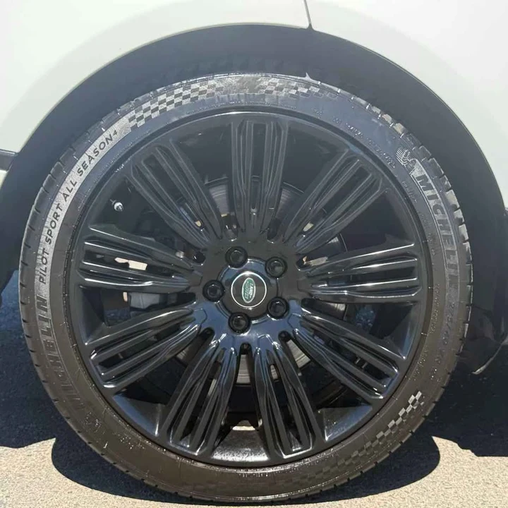 2019 Land Rover Range Rover L405 - Image 9 of 20