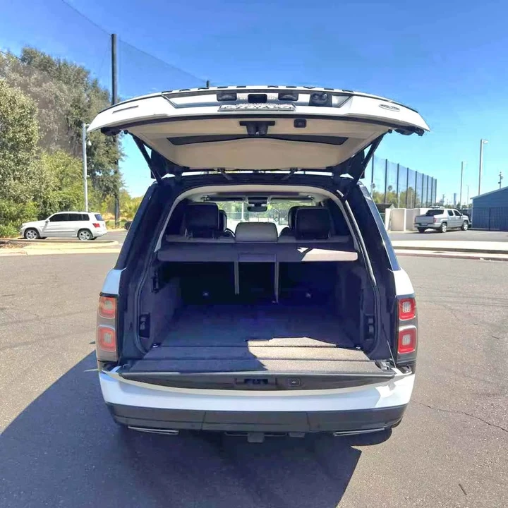 2019 Land Rover Range Rover L405 - Image 8 of 20