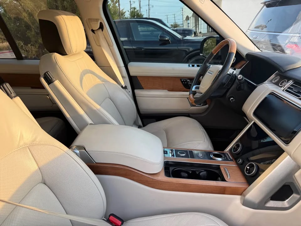 2019 Land Rover Range Rover L405 - Image 7 of 14