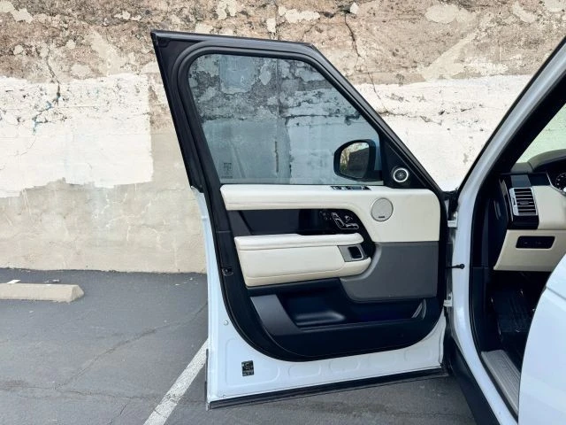 2019 Land Rover Range Rover L405 - Image 10 of 21