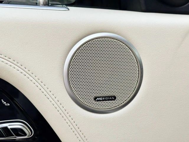 2019 Land Rover Range Rover L405 - Image 12 of 21