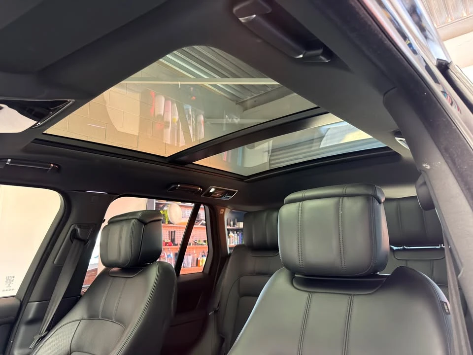 2019 Land Rover Range Rover L405 - Image 16 of 20